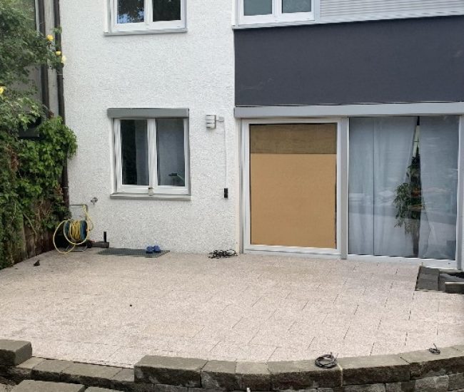 WhatsApp Image 2025-10-12 at 17.57.00